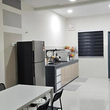 Teluk Intan Landed Luxury Homestay 3Bedroom Exterior photo