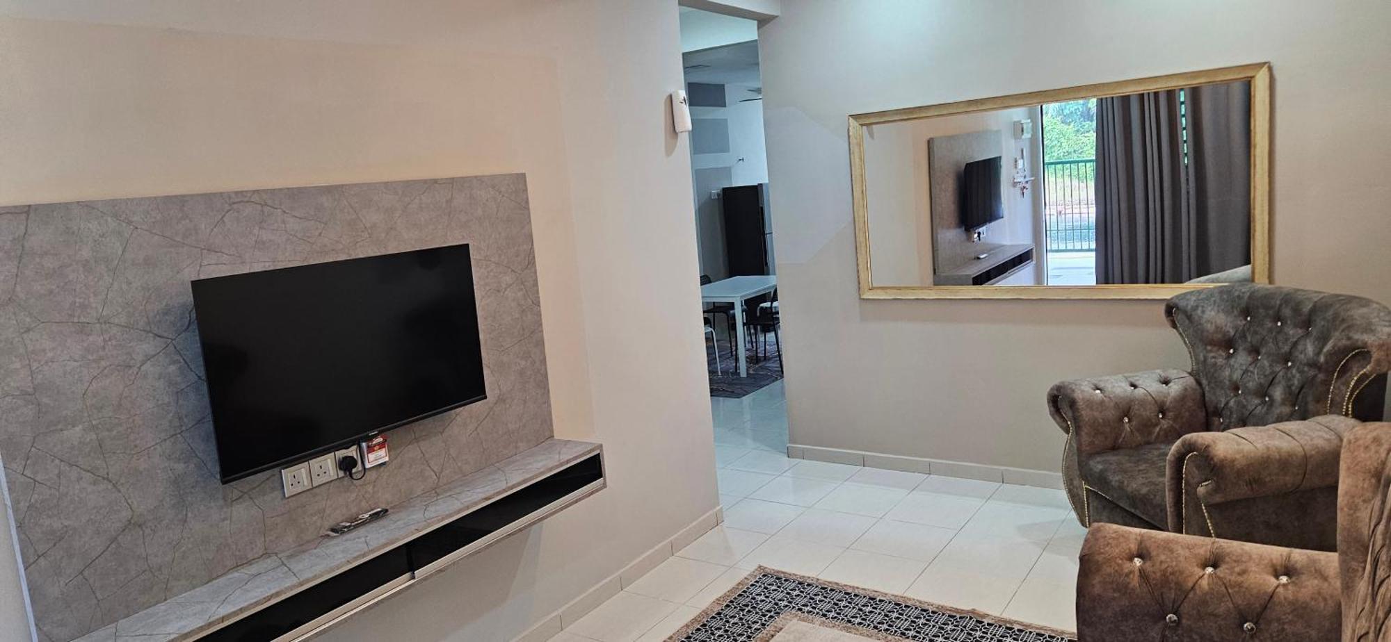 Landed Luxury 3bedroom Teluk Intan